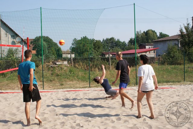 Turniej Siatkówki Plażowej- Ługi 2015